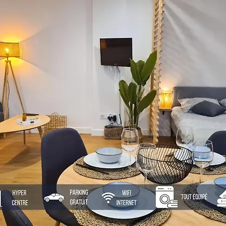 Magnifique appartement rénové plein centre-ville Marmande Esterno foto